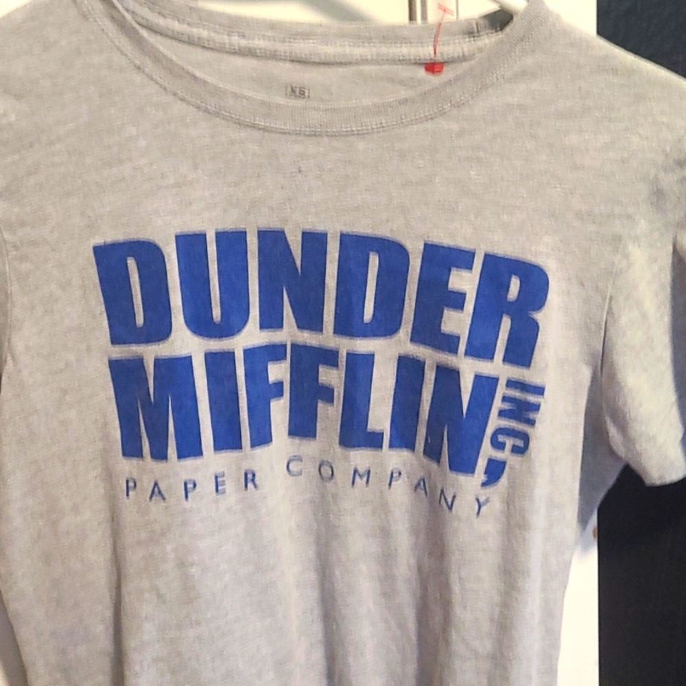 Dunder Mifflin T-shirt
